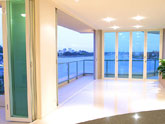 Contemporary Range - Lifestyle™ Bifold Door - 615 System